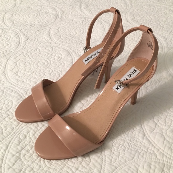 STEVE MADDEN Fantsie Sandal Heel in Blush Nude - Picture 2 of 5